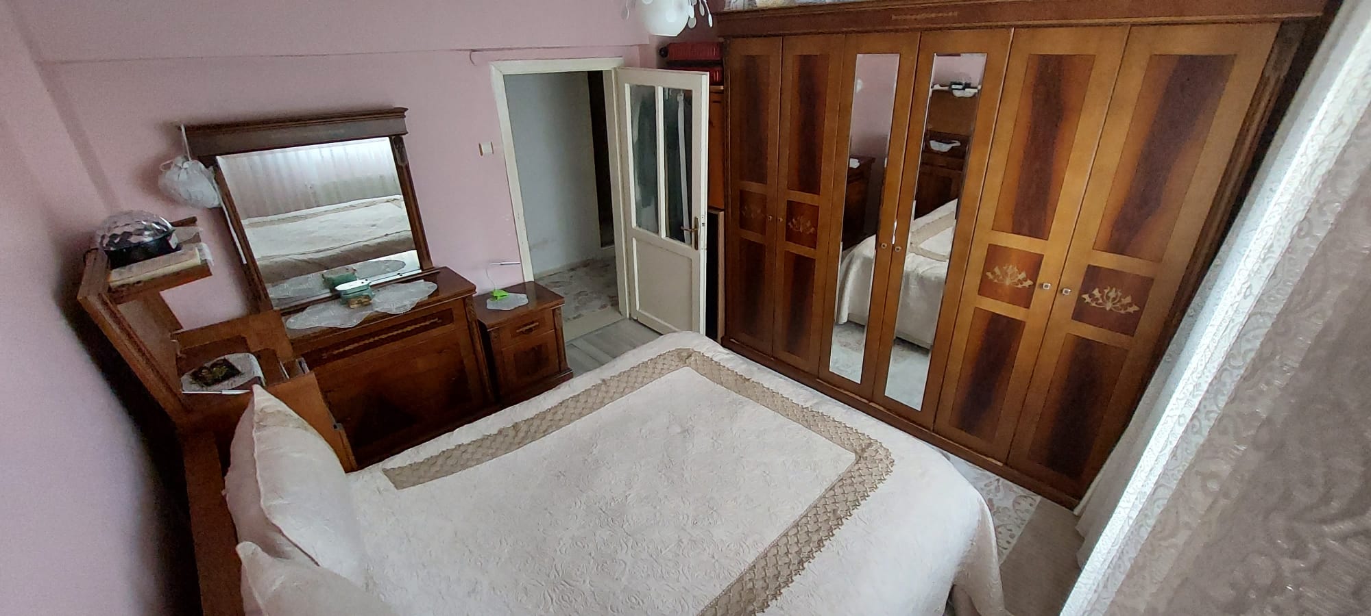 DADAŞKENT'TE BODRUM SATILIK FIRSAT DAİRE